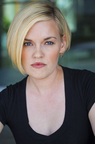 File:Kari Wahlgren.jpg