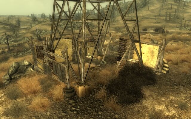 File:Pylon Shack.jpg
