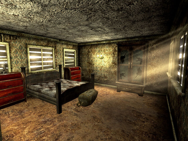 File:Searchlight home bedroom.jpg