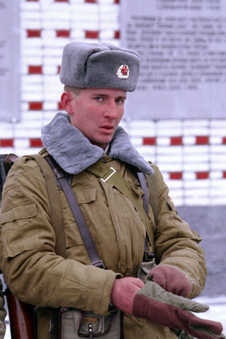 File:Soviet soldier.jpg