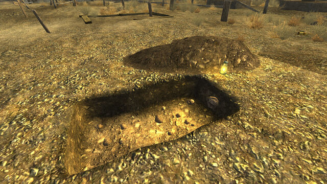 File:Courier's grave.jpg