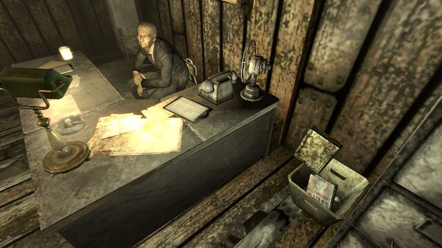 File:FO3 LCS Scrapyard.jpg