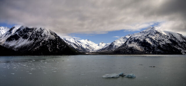 File:Mountains of Alaska HDR.jpg