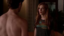 Famous.in.Love.S01E01.720p.HDTV.x264-FLEET 1256