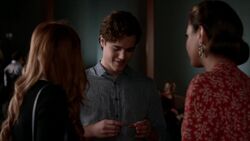 Famous.in.Love.S01E01.720p.HDTV.x264-FLEET 2103