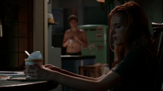 File:Famous.in.Love.S01E01.720p.HDTV.x264-FLEET 1208.jpg