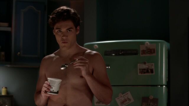File:Famous.in.Love.S01E01.720p.HDTV.x264-FLEET 1201.jpg
