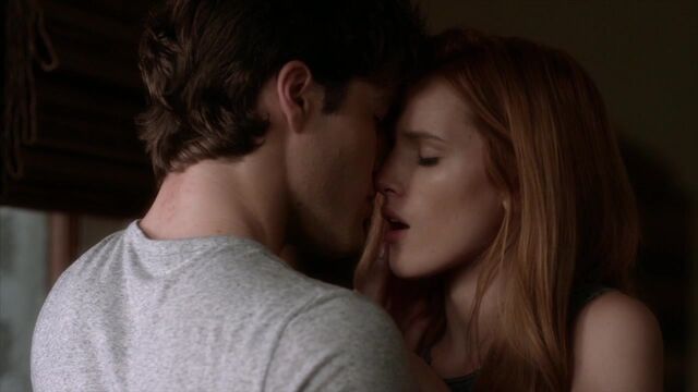 File:Famous.in.Love.S01E01.720p.HDTV.x264-FLEET 1387.jpg