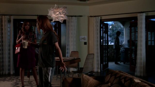 File:Famous.in.Love.S01E01.720p.HDTV.x264-FLEET 1022.jpg