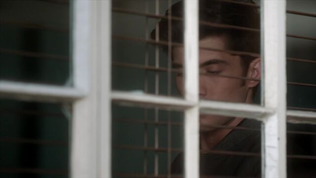 File:Famous.in.Love.S01E01.720p.HDTV.x264-FLEET 0592.jpg