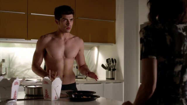 File:Famous.in.Love.S01E01.720p.HDTV.x264-FLEET 0342.jpg
