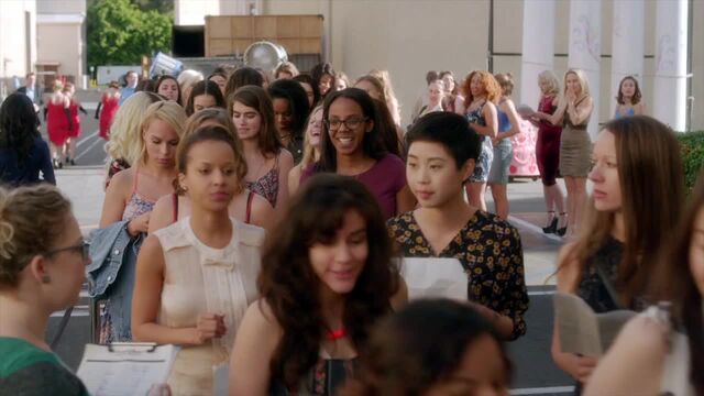 File:Famous.in.Love.S01E01.720p.HDTV.x264-FLEET 0395.jpg