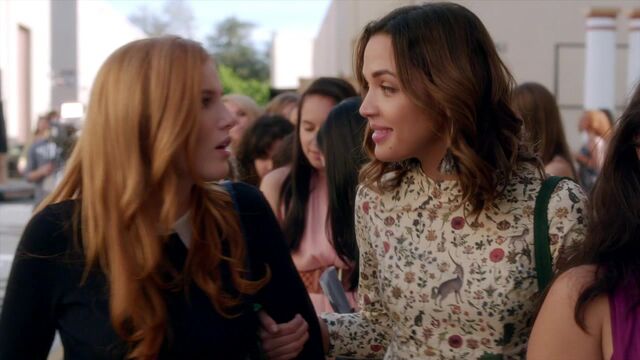 File:Famous.in.Love.S01E01.720p.HDTV.x264-FLEET 0431.jpg