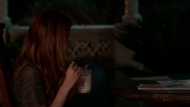 File:Famous.in.Love.S01E01.720p.HDTV.x264-FLEET 1203.jpg