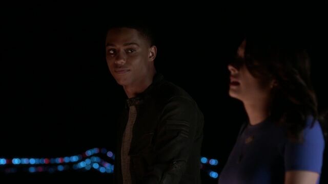 File:Famous.in.Love.S01E01.720p.HDTV.x264-FLEET 1152.jpg