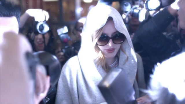 File:Famous.in.Love.S01E01.720p.HDTV.x264-FLEET 0084.jpg