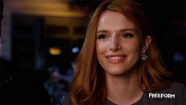 File:Famous-in-love-8.jpg