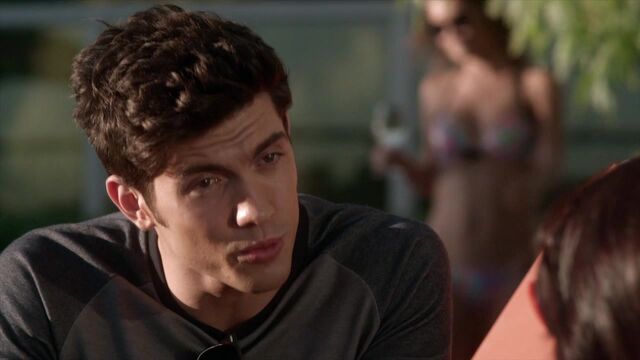 File:Famous.in.Love.S01E01.720p.HDTV.x264-FLEET 0928.jpg