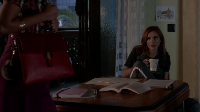 File:Famous.in.Love.S01E01.720p.HDTV.x264-FLEET 1014.jpg