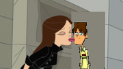 Vanessa kisses Cody