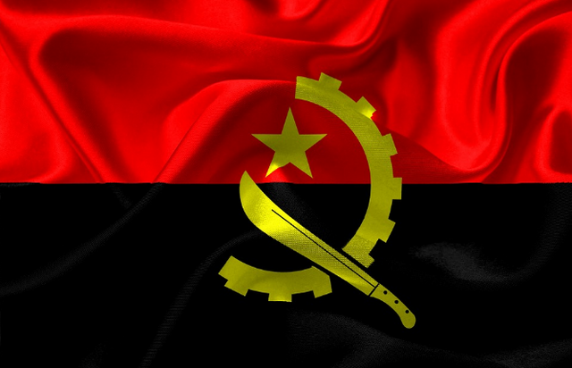 Archivo:Bandera Angola.png