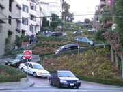 800px-LombardStreet