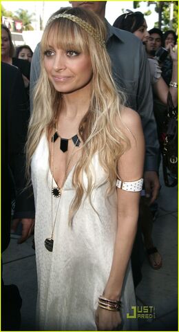 File:Nicole-richie-house-of-harlow-14.jpeg