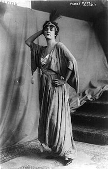 File:File-Poiretdress.jpeg