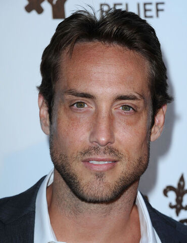 File:Johnny Strong.jpg