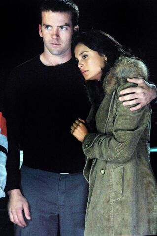 File:Sean and Neela-02.jpg