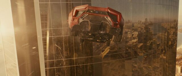 File:Lykan Falling.jpg