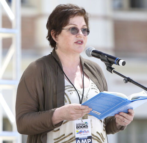 File:Julia Sweeney.jpg