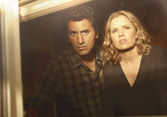 File:Fear-the-walking-dead-season-1-gallery-madison-dickens-travis-curtis-935-2.jpg