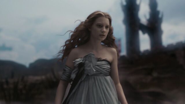 File:AliceInWonderland-2599.jpg