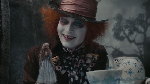 File:AliceInWonderland-2086.jpg