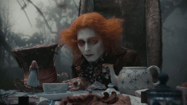 File:AliceInWonderland-2108.jpg