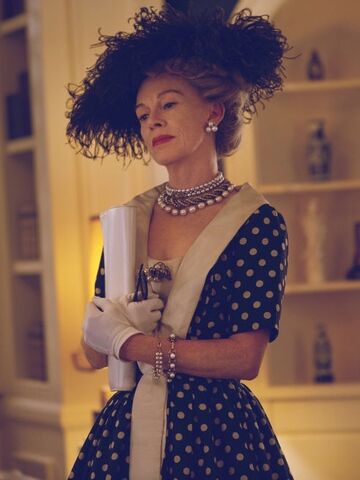 File:Hedda Hopper Portrayal.jpeg