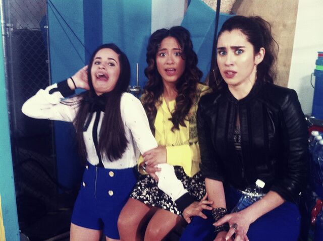 File:Fifth Harmony 4.jpg