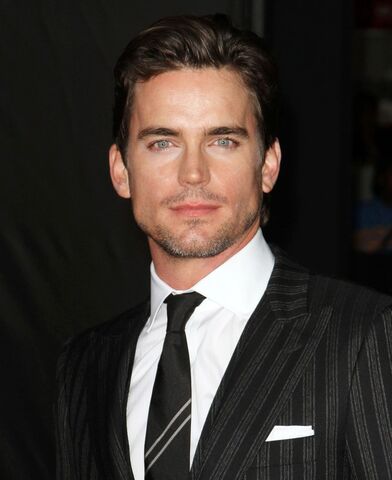 File:Matthew-bomer.jpg