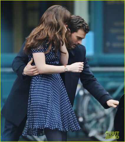 File:Fifty-shades-darker-set-photo-42.jpg