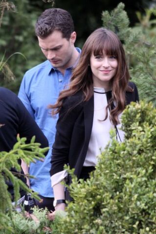File:Fifty-shades-darker-set-photo-87.jpg