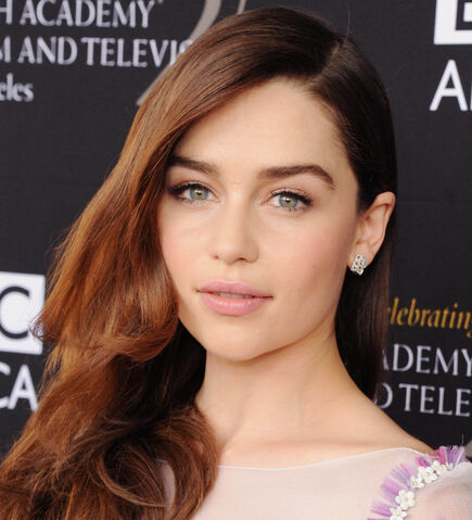 File:Emilia clarke emmys2012.jpg