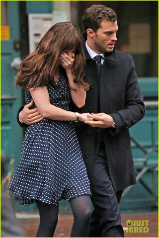 File:Fifty-shades-darker-set-photo-51.jpg