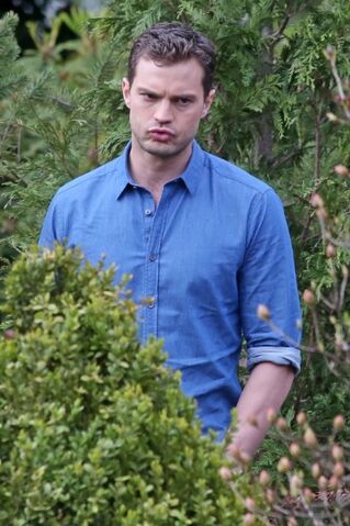 File:Fifty-shades-darker-set-photo-82.jpg