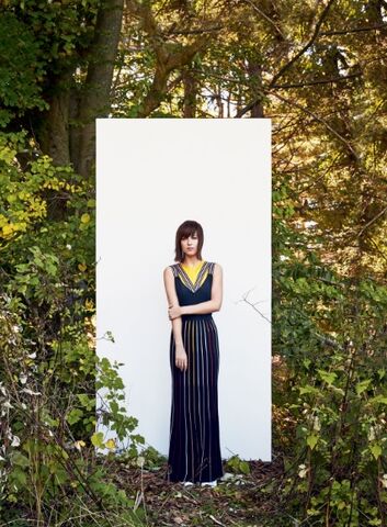 File:DakotaJohnson Vogue2017 5.jpg