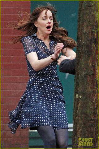 File:Fifty-shades-darker-set-photo-55.jpg