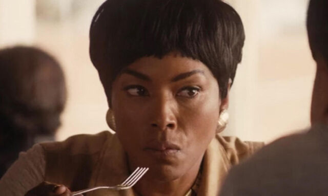 File:AngelaBassett MasterofNone.jpg