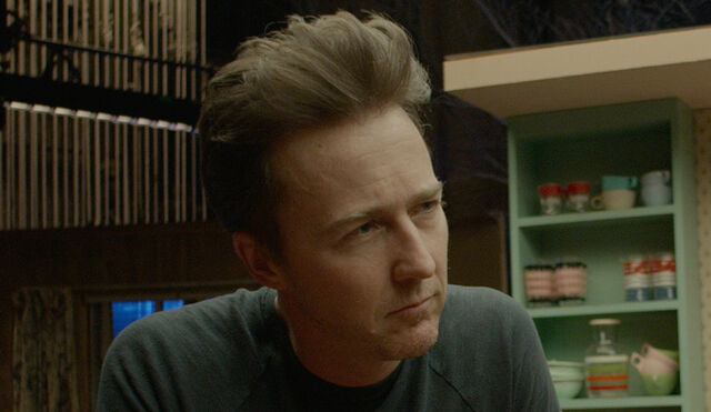 File:EdwardNorton Birdman.jpg
