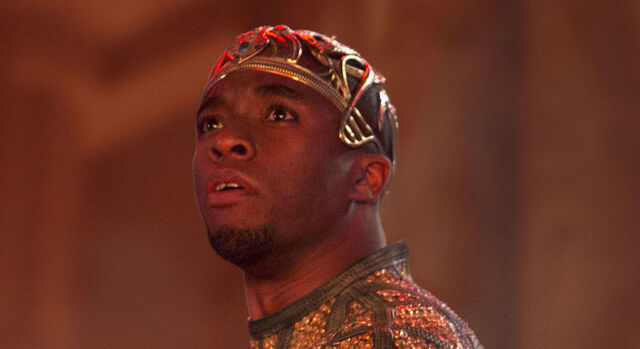 File:ChadwickBoseman GodsofEgypt.jpg