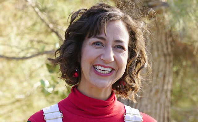 File:KristenSchaal TheLastManonEarth.jpg